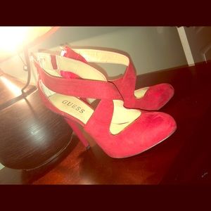 Beautiful Guess Heels